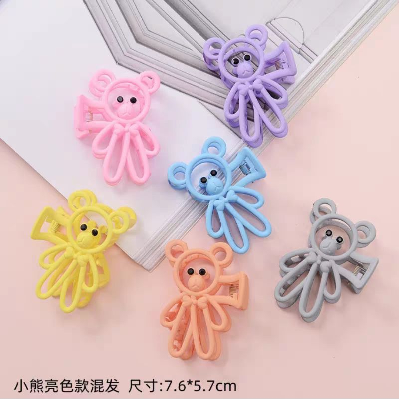 Jepit Rambut Plastik Bentuk Beruang Gaya Korea Warna Matte Jedai Salon Bear 7.5cm Hair Claw Clips