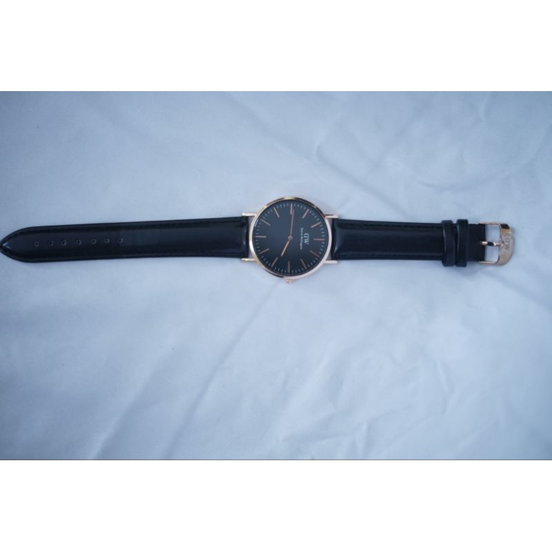 DW CLASSIC SHEFFIELD WATCH