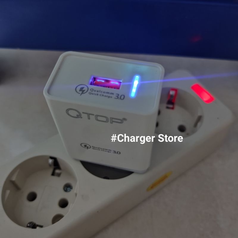 Adaptor Batok Charger LED QTOP 25W Fast Charging 5V 4.1A Auto ID