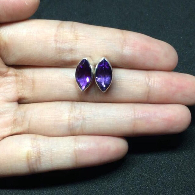 Marquise Amethyst Silver Stud Earrings (Anting Perak Tindik Amethyst Marquise)