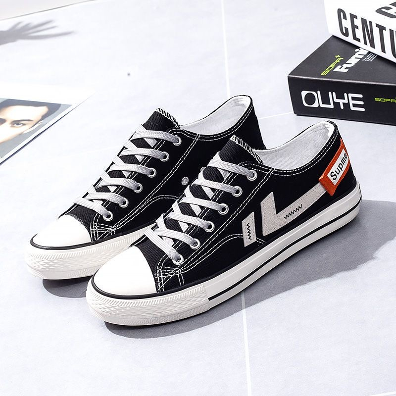 Highland Sepatu Pria Hitam Sepatu Kanvas Sekolah Kerja Olahraga Sepatu Cowok Keren Sneakers Motif Kekinian Casual Tali Fashion MC310