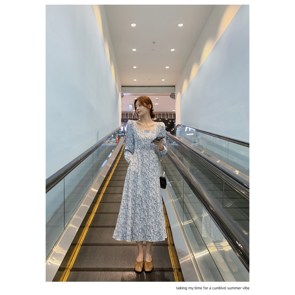 2023 new fashion square neck blue gentle temperament long-sleeved floral dress