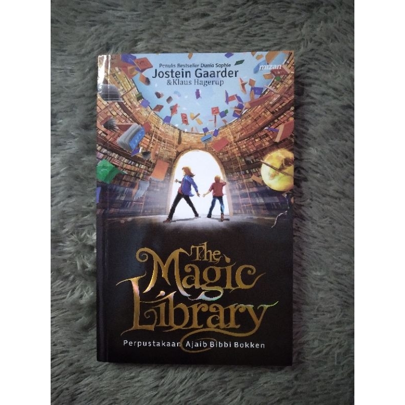 Preloved Novel The Magic Library