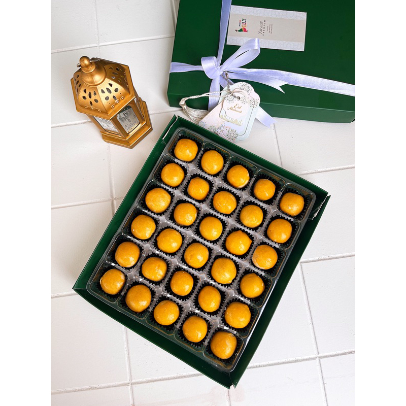 

Ready Healthy Hampers Box - Nastar Gluten Free Sekat 30pcs - Nastar Rendah gula - Nastar Sehat