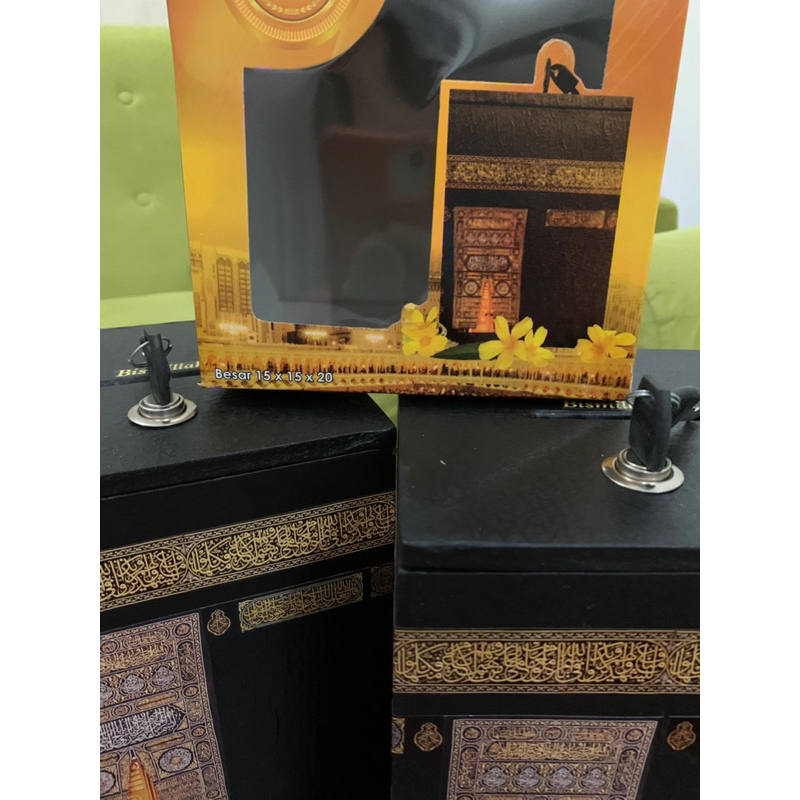 celengan miniatur kabah, oleh2 haji umroh