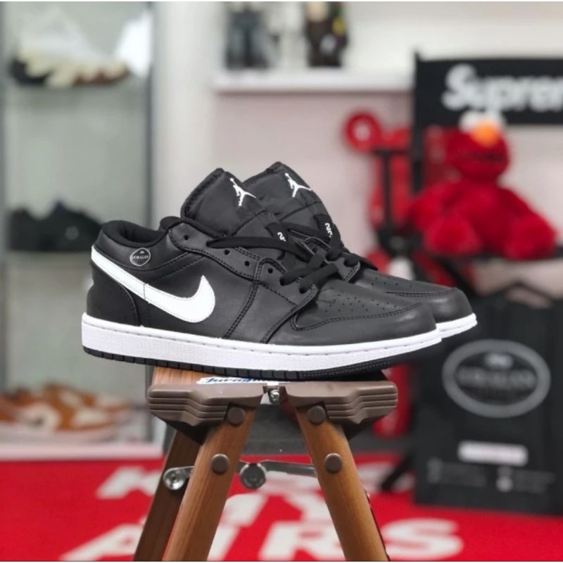 Nike Air Jordan 1 Low &quot;Black White&quot;