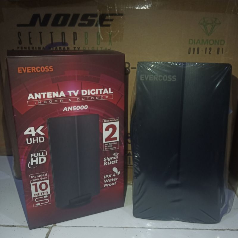 Antena TV Digital Outdoor Indoor EVERCOSS AN5000