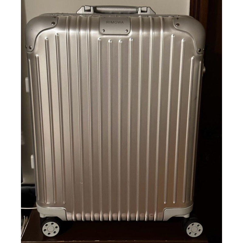 Harga Rimowa Second Terbaru Juli 2023 |BigGo Indonesia