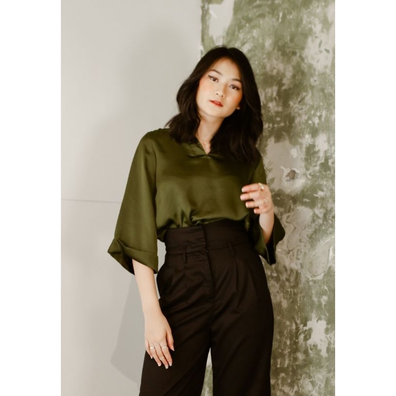 atasan VALINO / blouse satin olive valino original