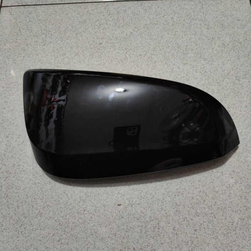 Cover spion Innova rebon Fortuner vrz bahan ORI kanan