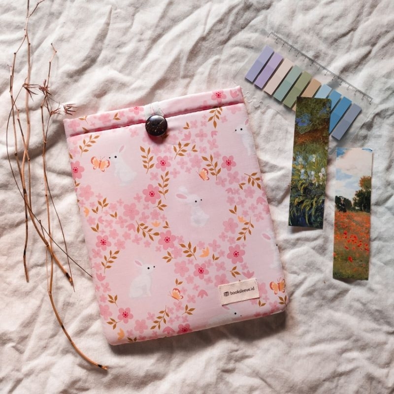 

Bunny series_booksleeve & bookcover ( edisi baru )