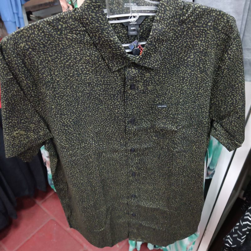 Kemeja pria Volcom black original