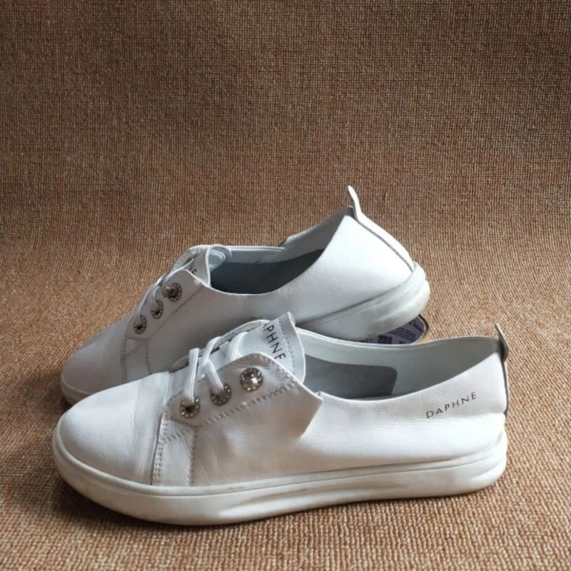 Sepatu Fashion Daphne