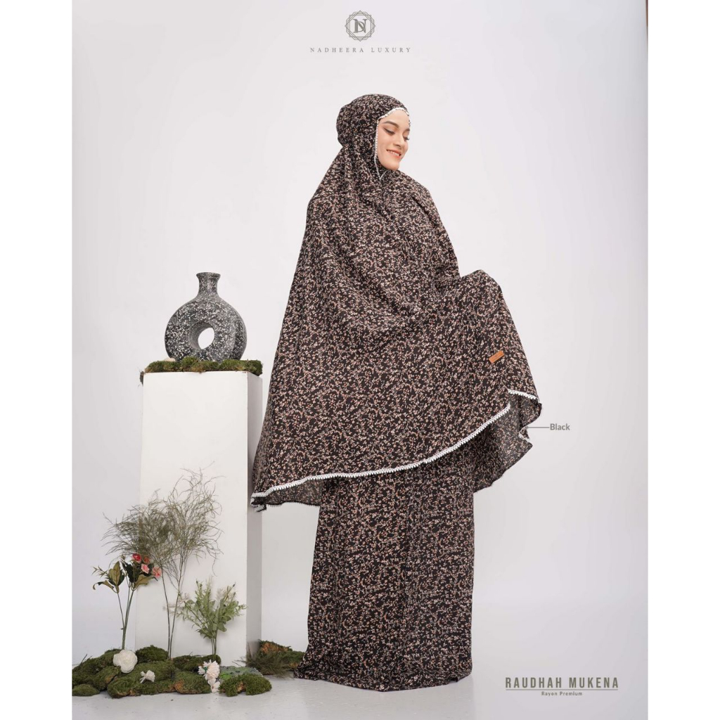 RAUDHAH MUKENA BY NADHEERA LUXURY MUKENA RAYON ADEM (COD)