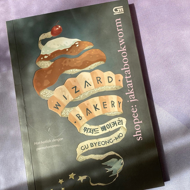 Novel preloved- Wizard bakery (bahasa Indonesia)