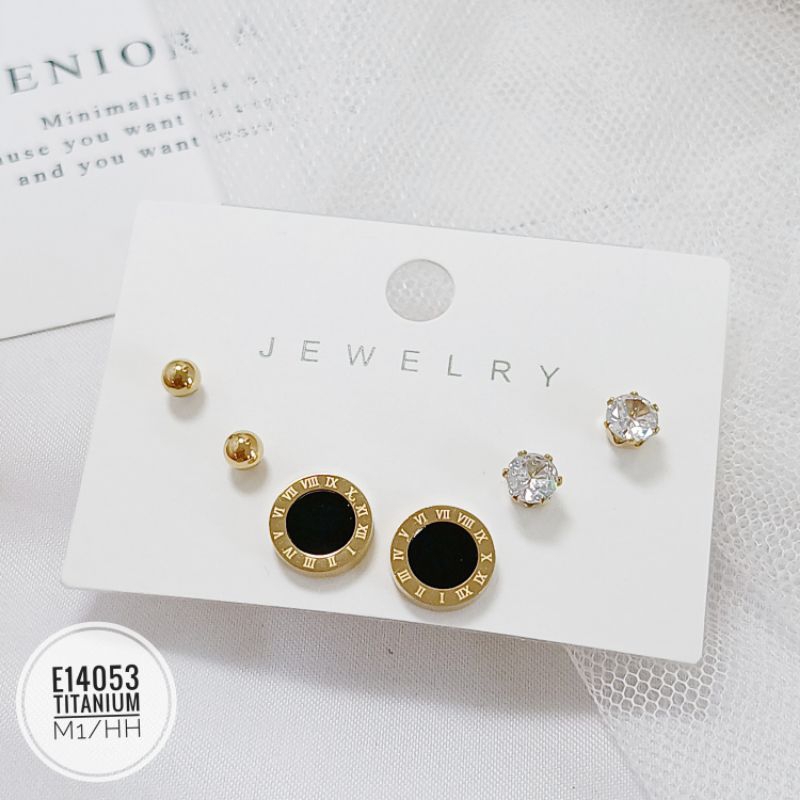 Anting Titanium stud romawi set gold E14053