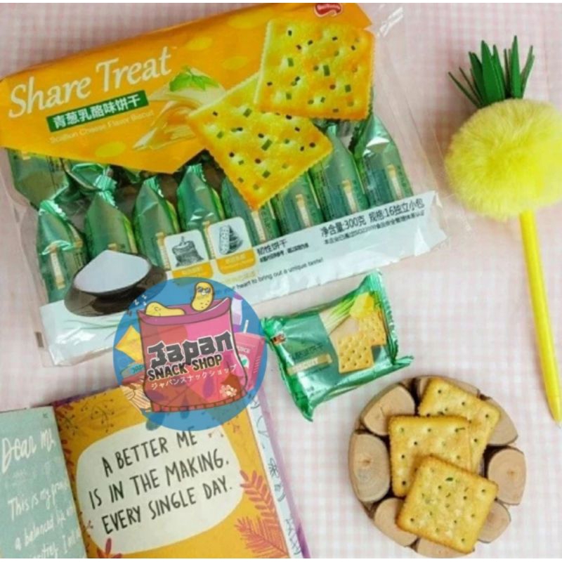 

Bairong Share Treat Scallion Cheese Flavor Biscuit / biskuit impor / biskuit / snack impor / snack