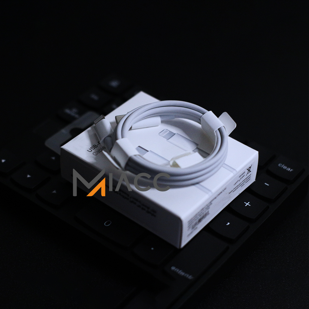 KABEL DATA TYPE C TO LIGHTNING