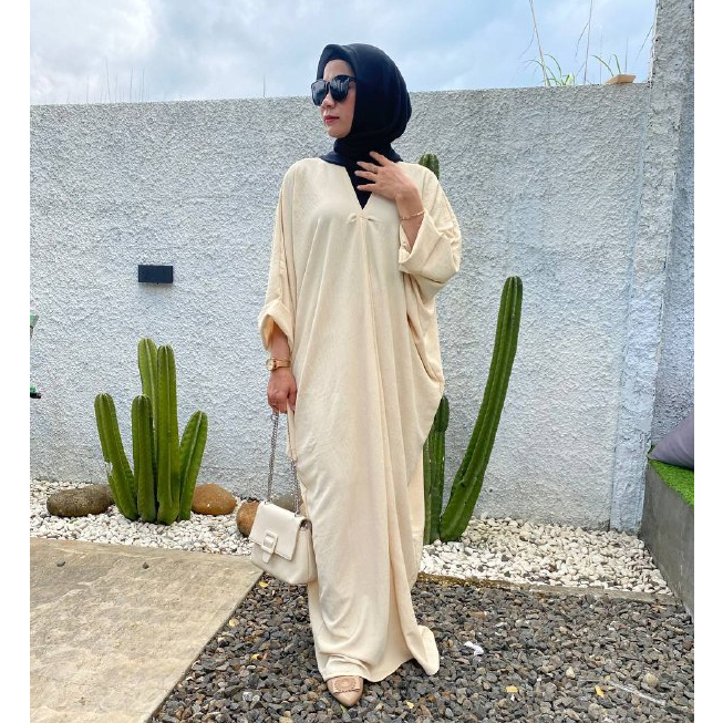 Kaftan Jumbo Wanita Syamilda Bahan Crinkle AirFlow Kerah V Fashion Muslim Terbaru