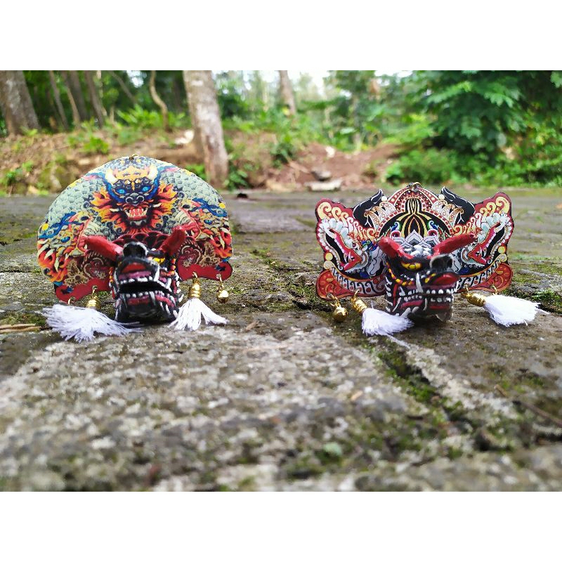 BARONGAN DEVIL putih gantungan kunci reog barong jaranan jawa timur souvenir miniatur