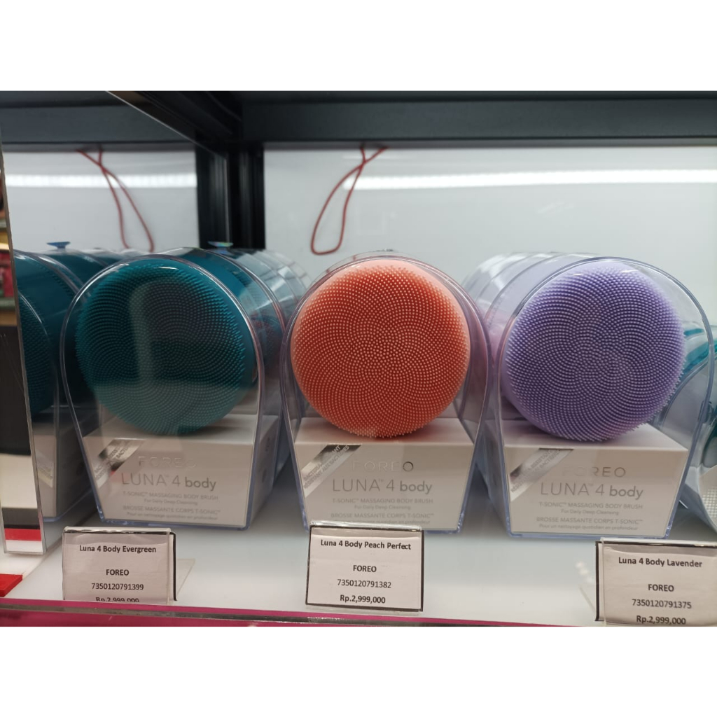 FOREO Luna 4 Body T-Sonic Massaging Body Brush