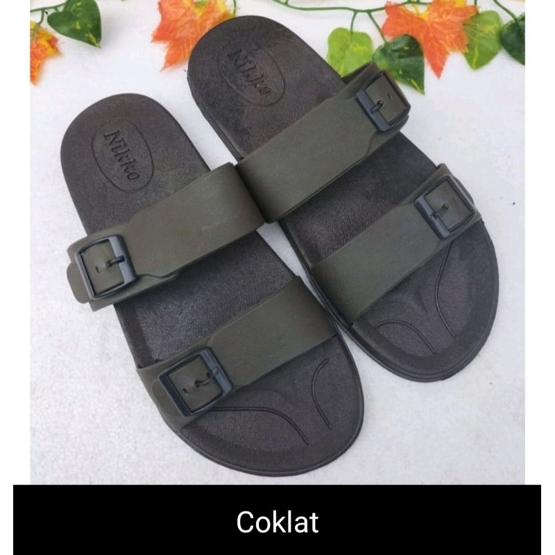 SANDAL PRIA Selop Gesper inkayani UK 39-44 dan SANDAL Sandal slop Gesper Nikko Keren ( warna bisa chat )