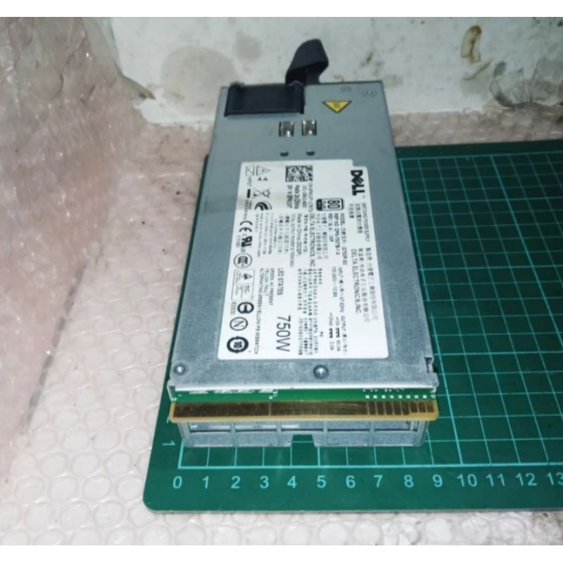DELL SWITCHING POWER SUPPLY  MODEL : D750P - S0