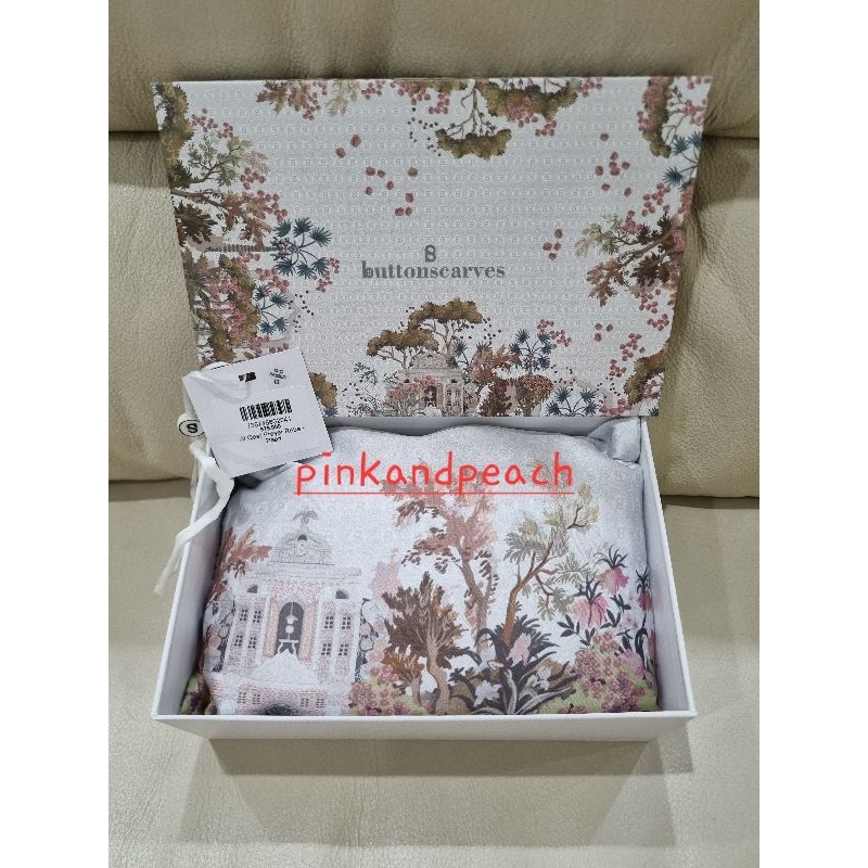 Buttonscarves Prayer Robe Al Qasr