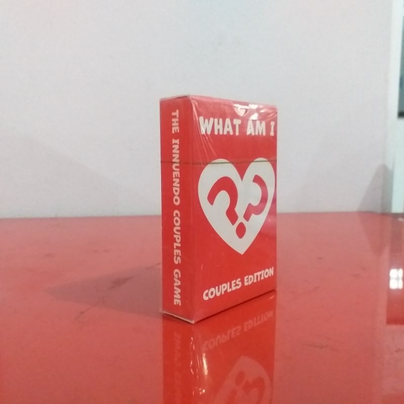 WHAT AM I Couple edition - board game