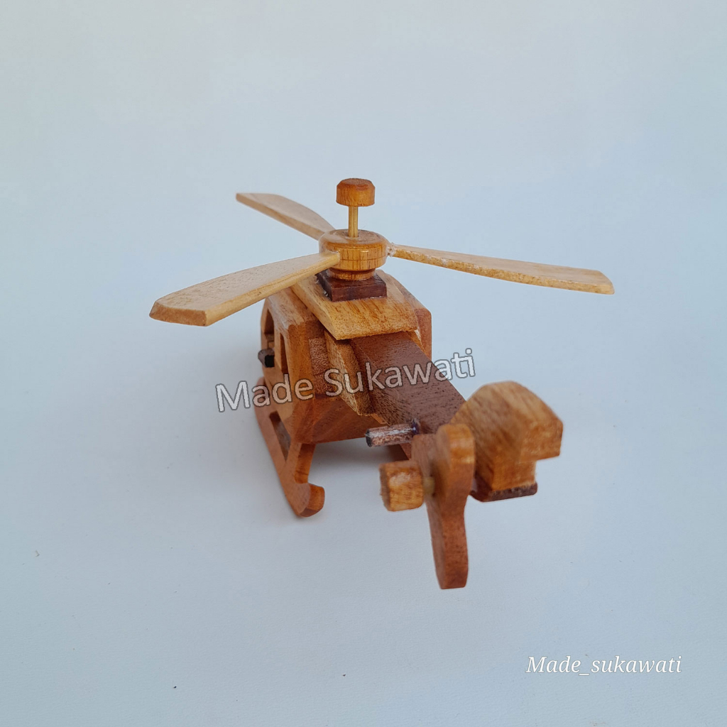 Miniatur pesawat helikopter kerajinan kayu handmade