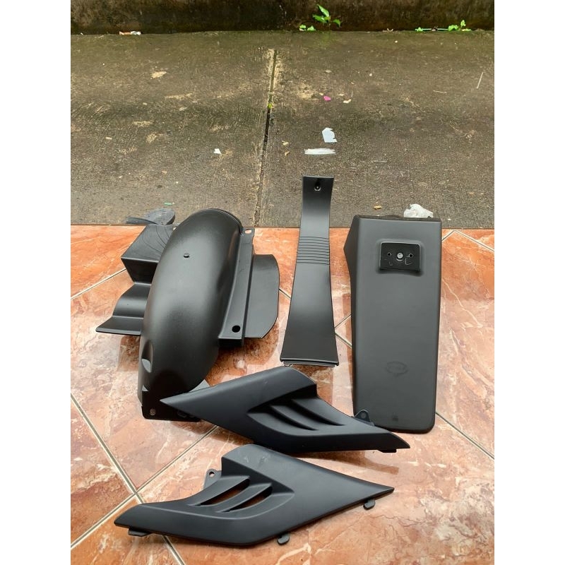 cover body kasar suzuki satria lumba full set body kasar satria lumba