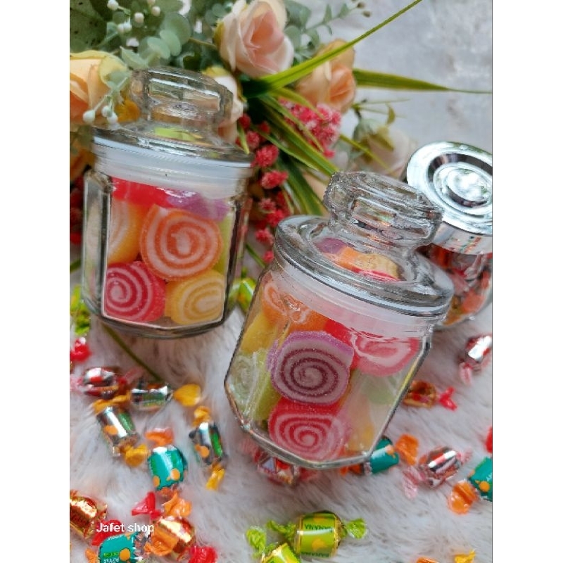 

jelly & candy import in cute small jar