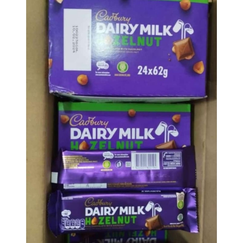 

coklat atau cokelat cadbury dairy milk