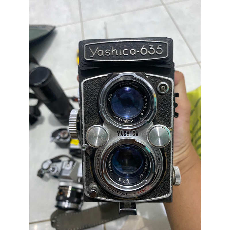 TLR Yashica 635