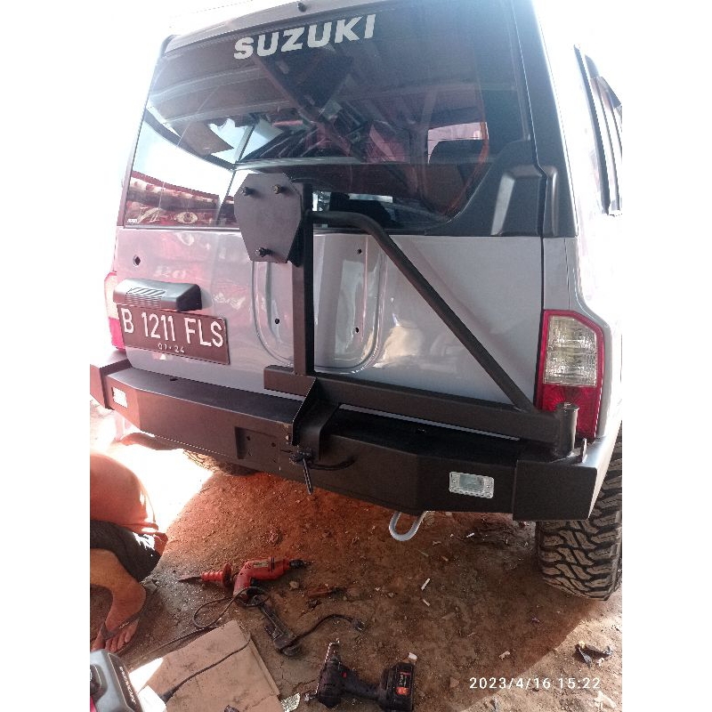 BEMPER BELAKANG VITARA ESCUDO ATAU SIDEKICK