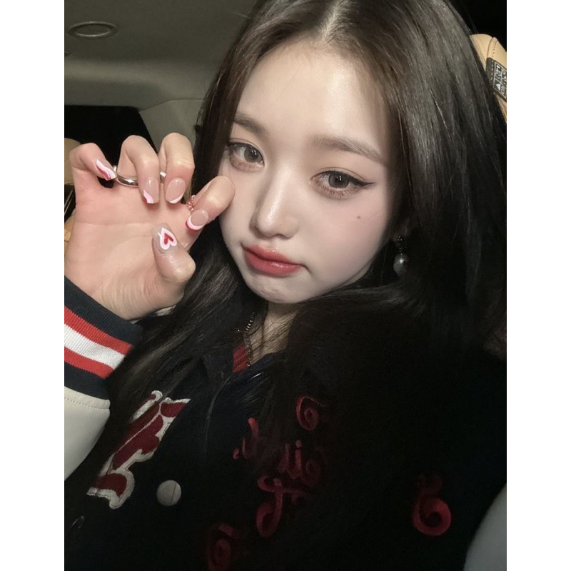 Booked Wonyoung hapa Kristin garpu pc