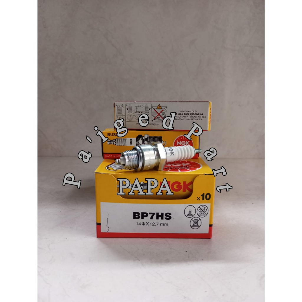 BUSI BP7HS NGK sparkplug bp7hs ngk