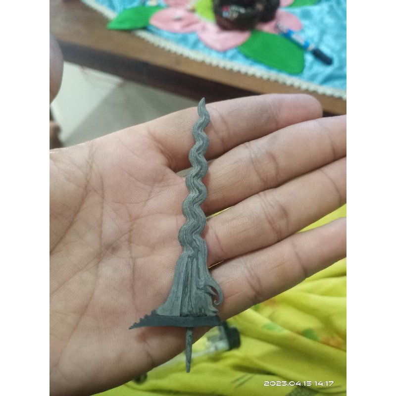 KERIS SANGKELAT KECIL