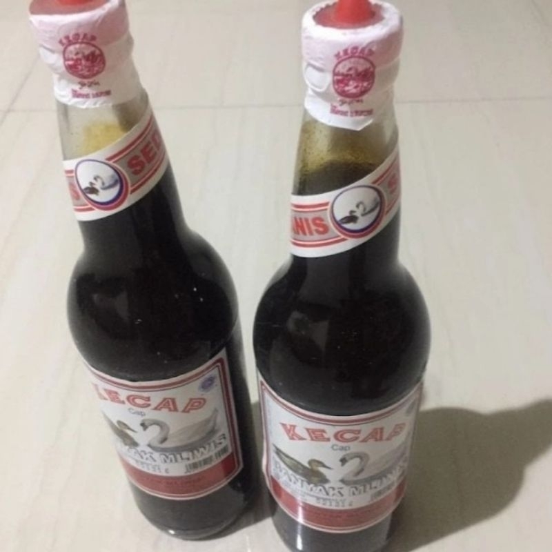

Kecap Manis BANYAK MLIWIS Botol kaca 620 ml Khas Kebumen a