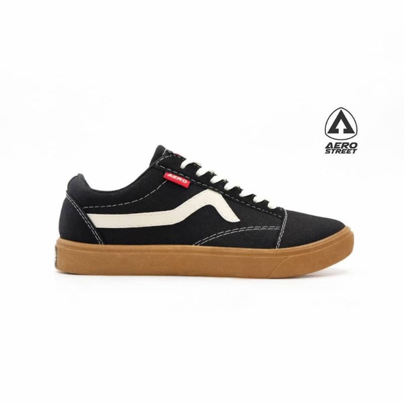 Aerostreet Massive Hitam Natural Gum
