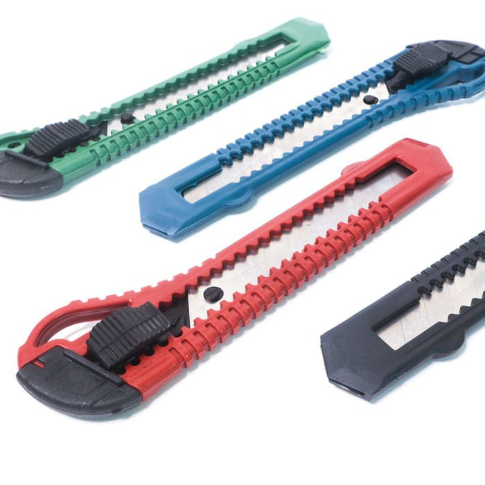 

Pisau Cutter Ukuran besar 18mm / Transparan Warna Warni Cuter Super Tajam Sliding Knife Cutting Tool