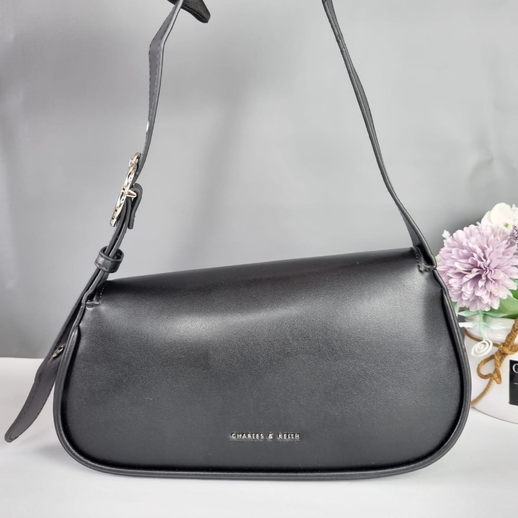 TAS CK WANITA FRONT FLAP ASYMMETRICAL PETRA SHOULDER BAG - CK088