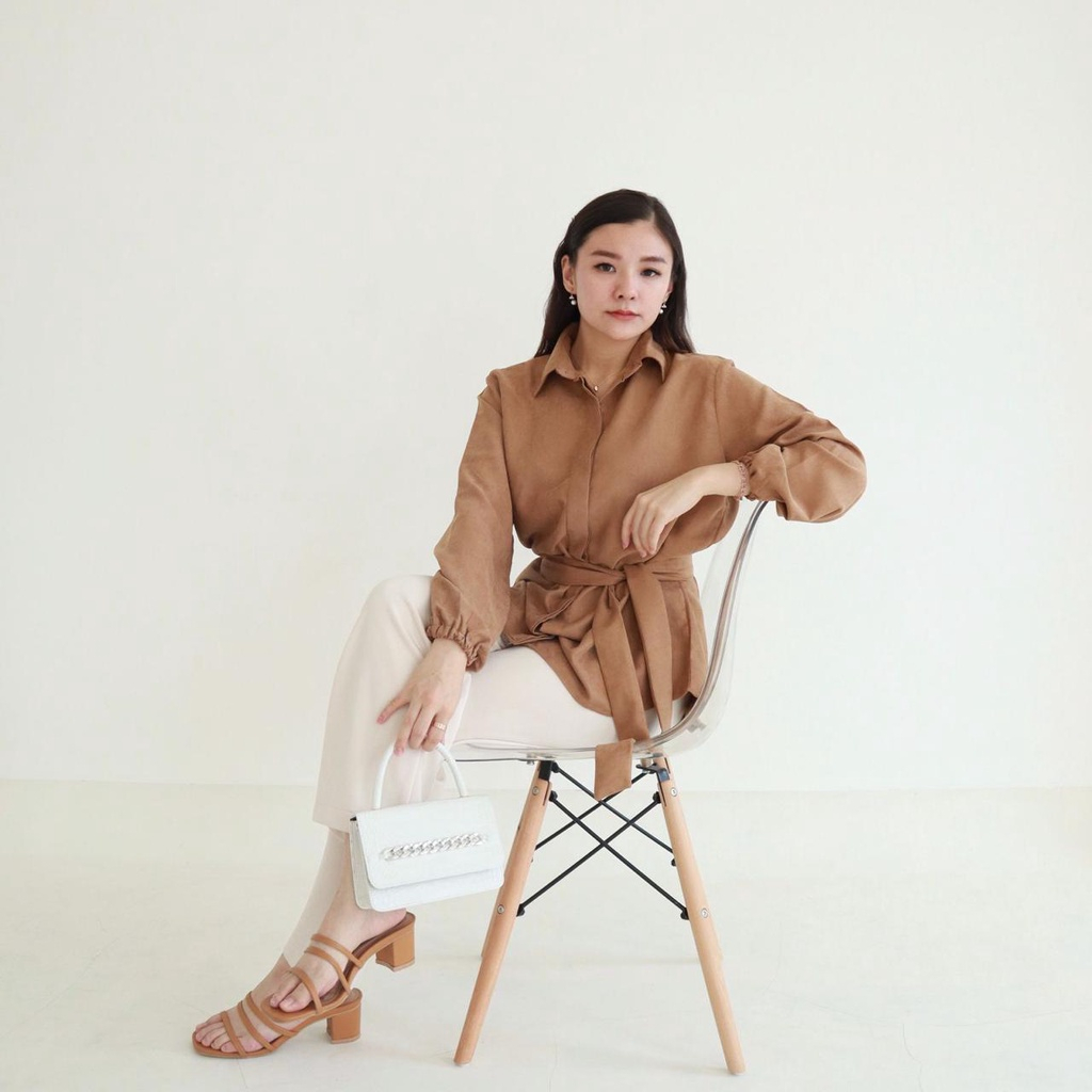 Cherry Shirt Longsleeve Blouse Bahan Crinkle Air Flow