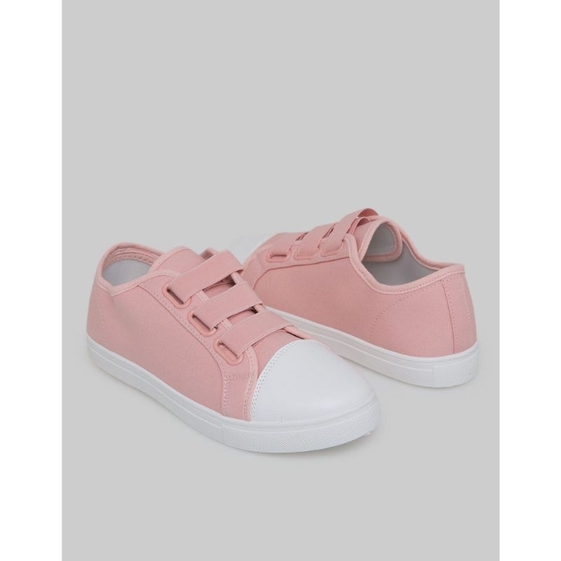 SNEAKERS NEVADA WANITA VOLCA