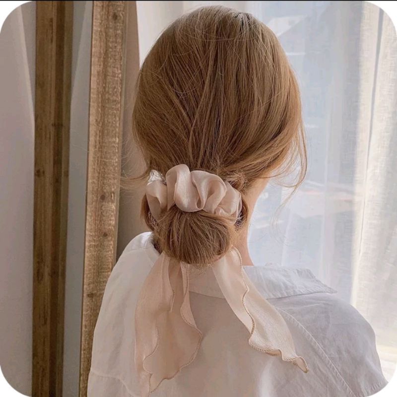 Ikat Rambut Scrunchie Jurai Panjang Model Korea Bahan Kilap Ikat Rambut Karet Model Pita Panjang / Scrunchie Kelinci Gaya Korea