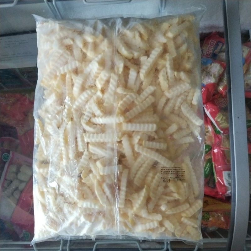 

Kentang goreng Crinkle Cut French Fries Polos 2,5Kg