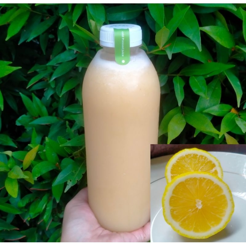 

250ml sari lemon asli jus diet 100% tanpa tambahan gula dan air.