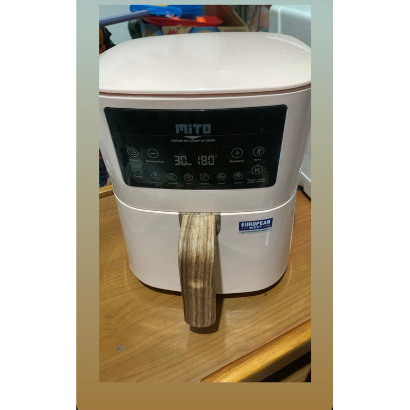 ❌ SOLD OUT❌ PRELOVED AIR FRYER MITO AF1 4 LITER LOW WATT GARANSI 1 TAHUN