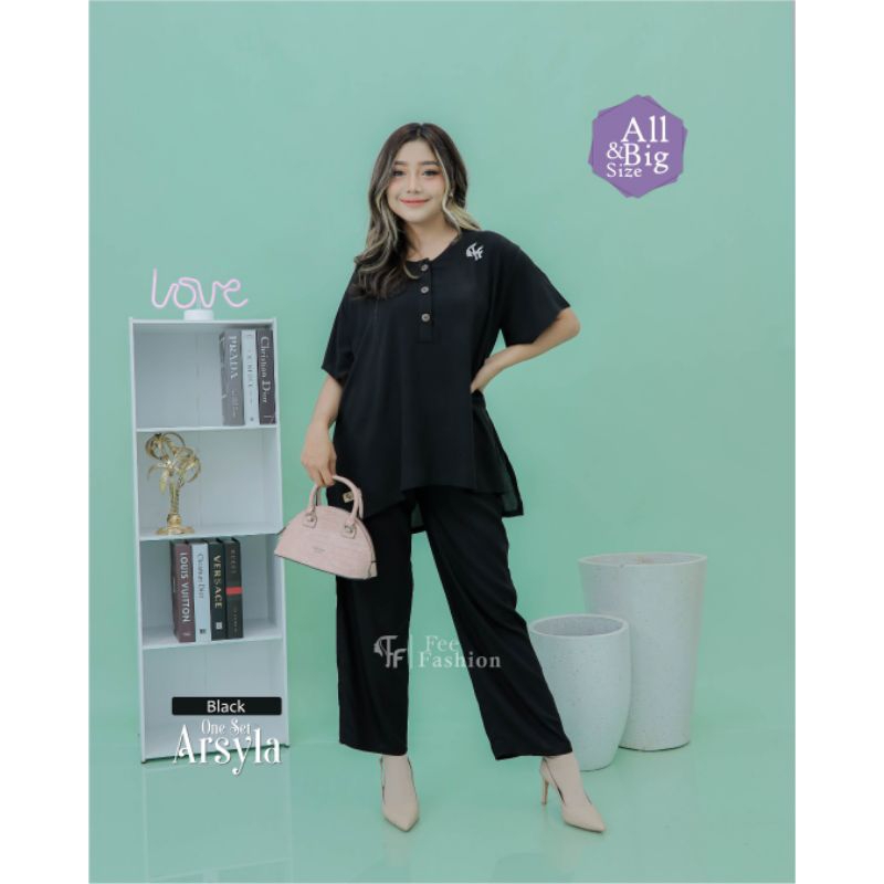 ARSYLA DRESS