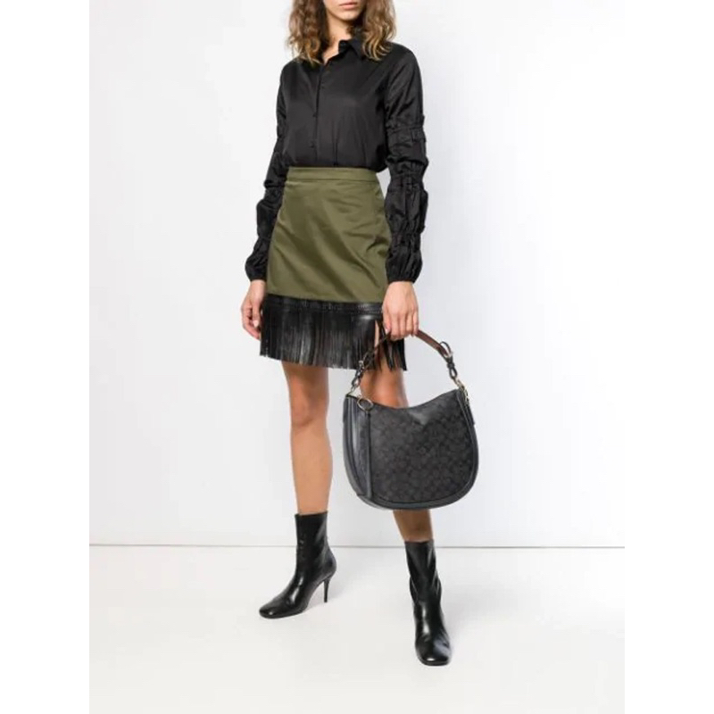 Coach Sutton Hobo in Signature Canvas (C 38590)